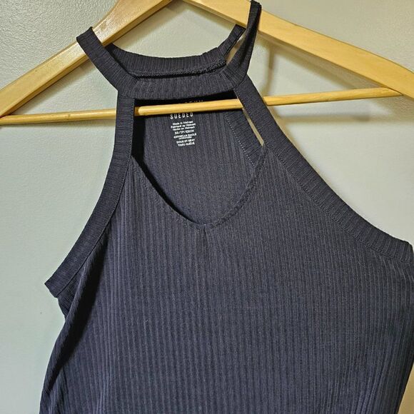 EUC AMERICAN EAGLE DARK GREY SUEDED RIBBED HALTER NECK CUT OUT TANK XS/S - Picture 2 of 7